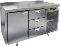 d5891a8f-3967-4e54-9506-d6a4ee34d91f